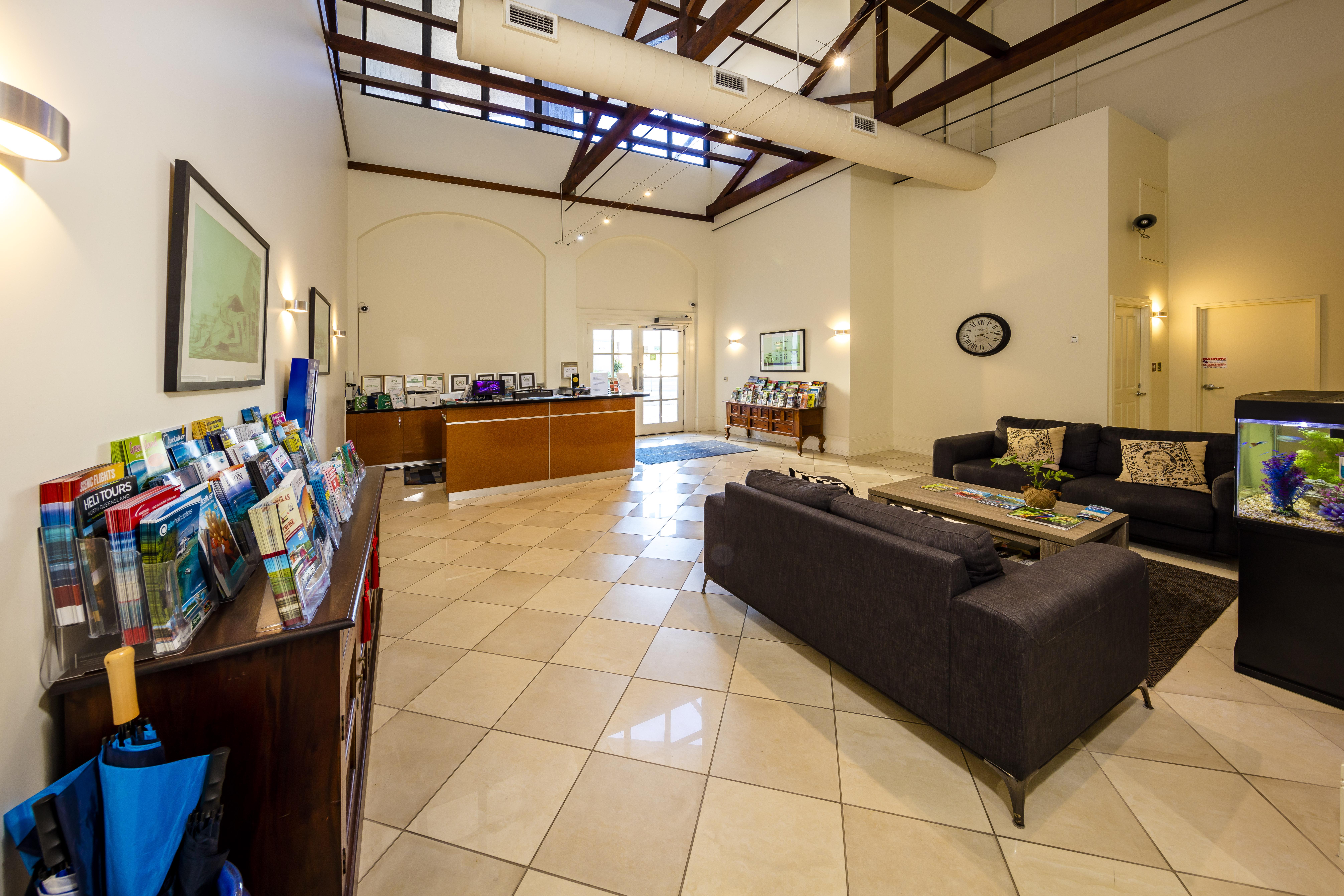 Jack And Newell Holiday Apartments Cairns Eksteriør billede